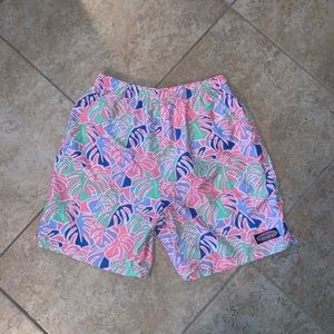 Men’s vineyard vines swim trunks